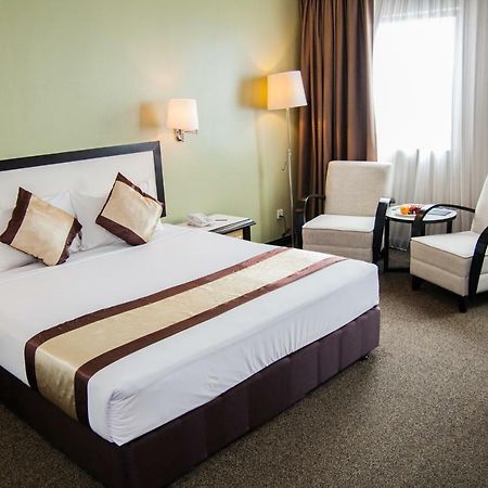 Summit Hotel Subang Usj Субанґ-Джая Екстер'єр фото
