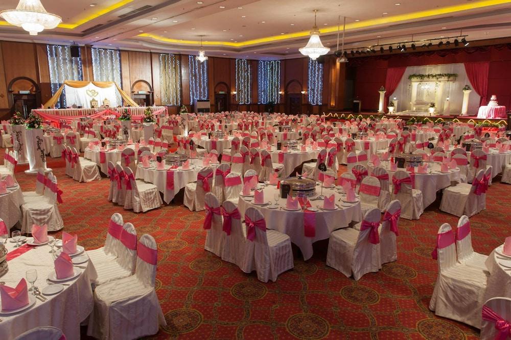Summit Hotel Subang Usj Субанґ-Джая Екстер'єр фото