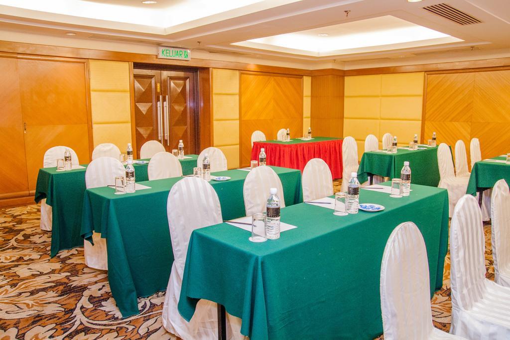 Summit Hotel Subang Usj Субанґ-Джая Екстер'єр фото